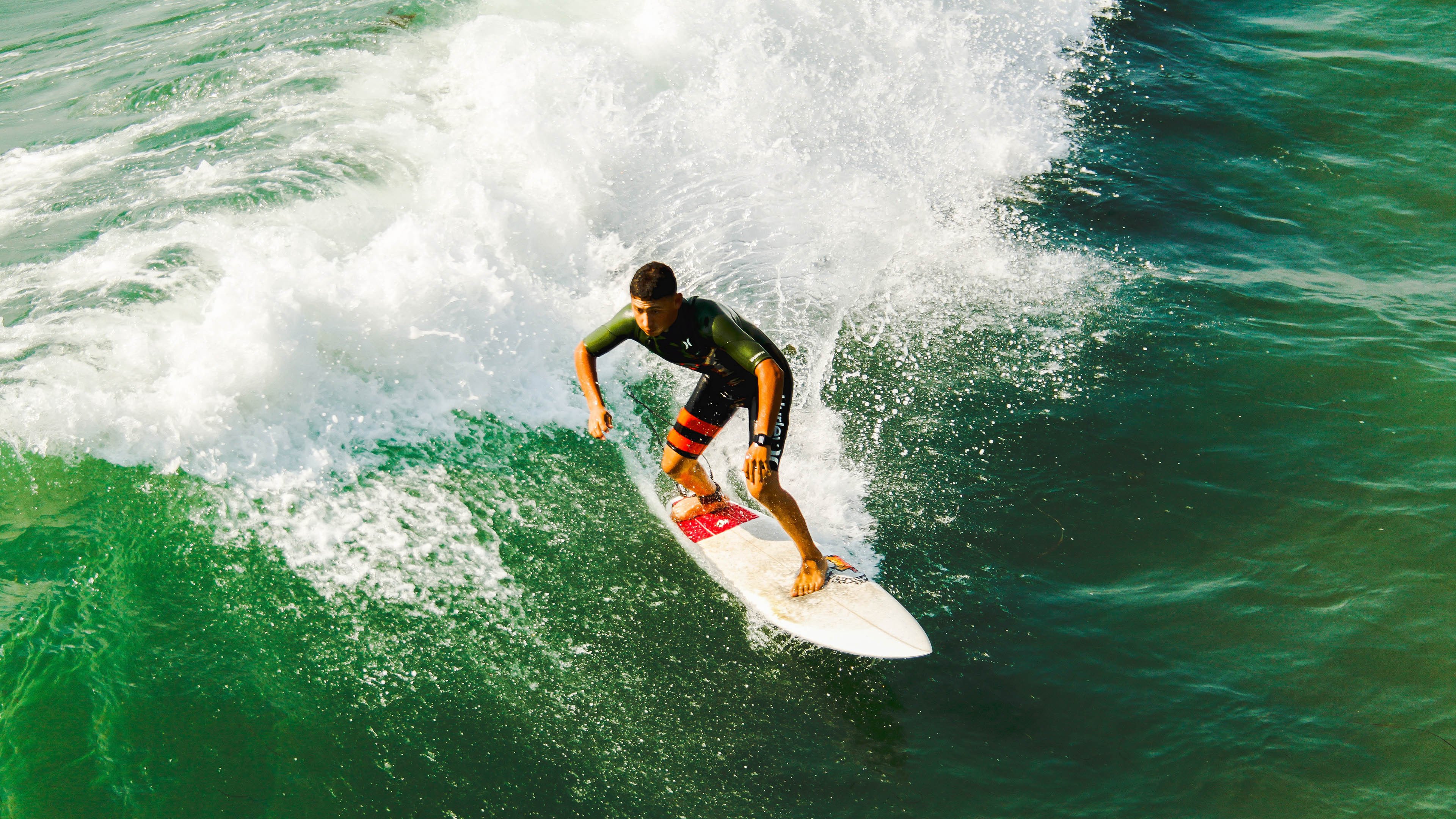 爱游戏中国官方登录入口网站-史上最炫目的“远射”瞬间，赛场魔术师现身，远射排行榜